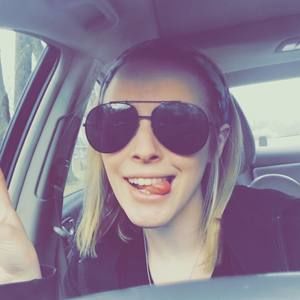 Meet your Posher, Abby